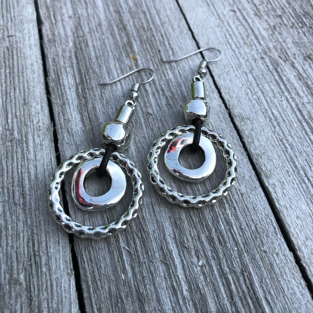 Women’s bohemian surf earrings!